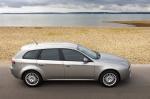 Alfa Romeo 159 Sportwagon 2.2 JTS 2006 года (UK)